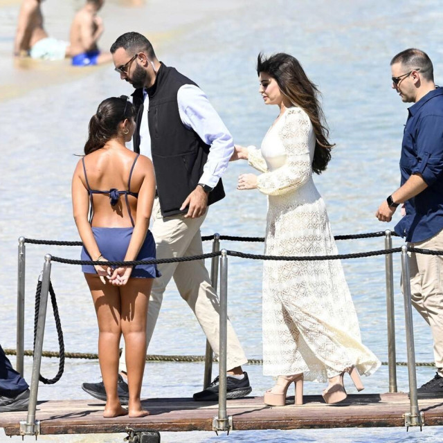 Kimberly Guilfoyle na Mykonosu