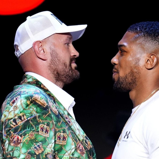 Tyson Fury (lijevo) vs. Anthony Joshua (desno)