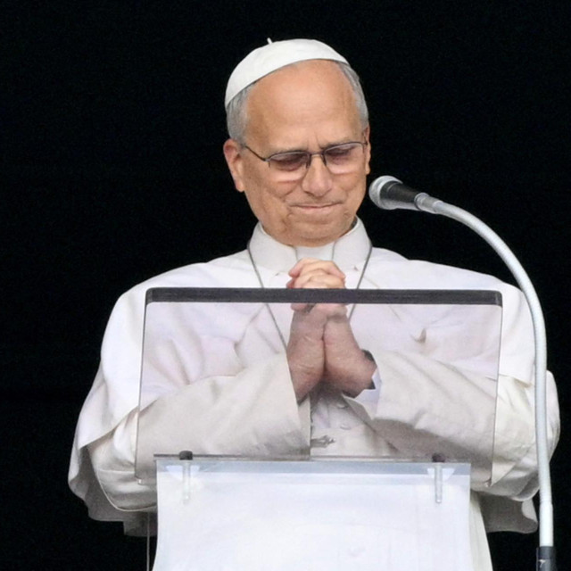 Papa Lav XIV.