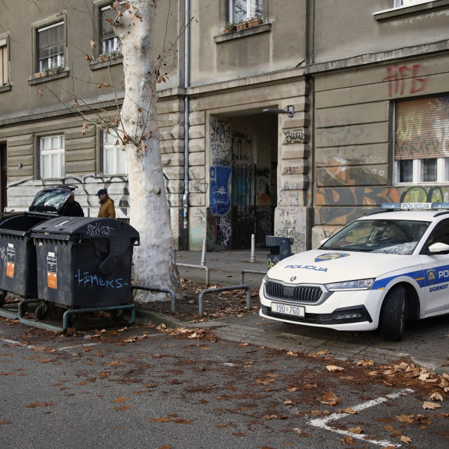 Policija, Ilustracija