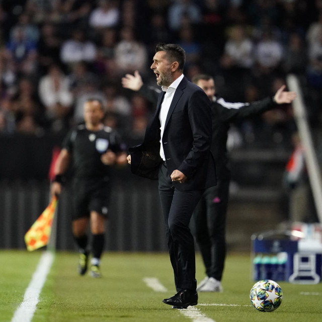 Nenad Bjelica nakon gotovo dvije godine čekanja novi angažman dobiva u Turskoj