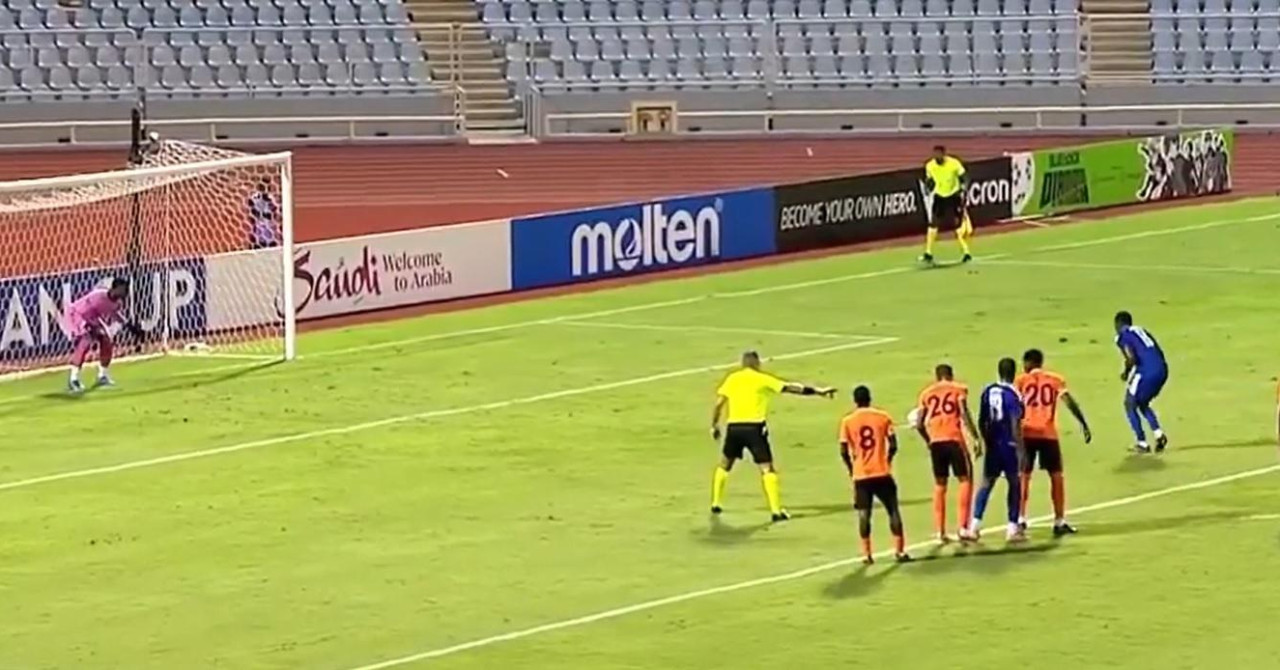 VIDEO: ‘Ovo je u TOP 5 najgore izvedenih penala u povijesti!‘ Pogledajte neobjašnjivu nogometnu ludost