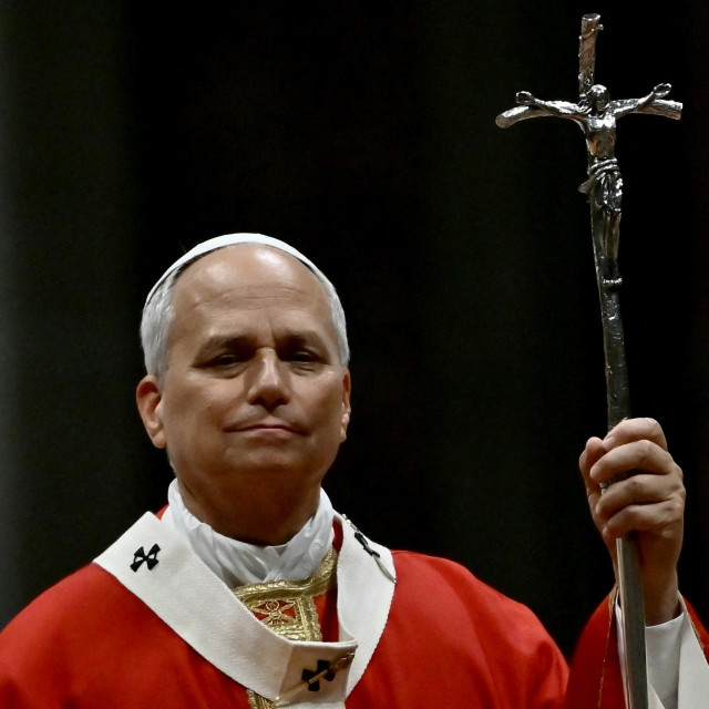 Papa Lav XIV.
