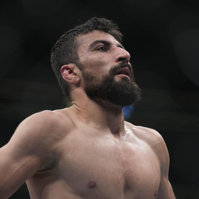 Farid Basharat