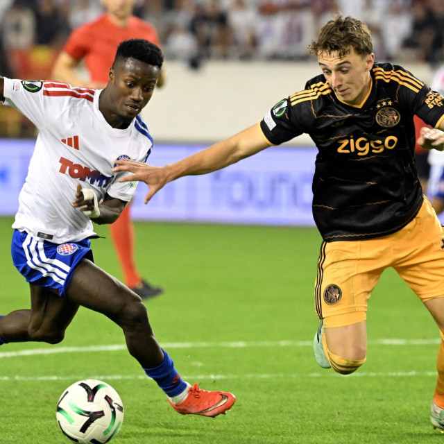 Bamba, Youri Baas