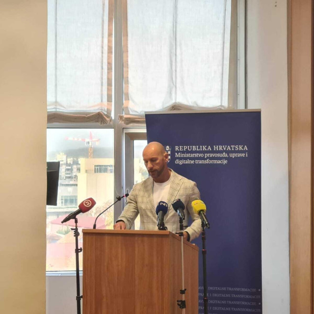 Ministar Damir Habijan