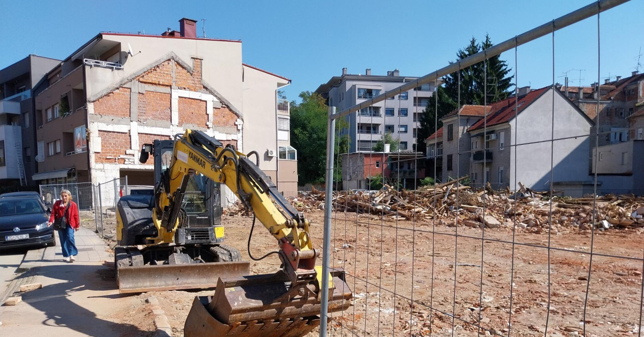 Na zagrebačkom Črnomercu srušene kuće, brat bivšeg dužnosnika HDZ-a gradi stambeni projekt
