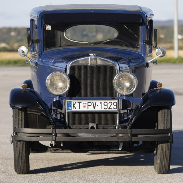 Plymouth model U