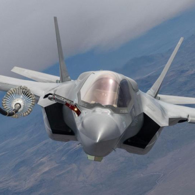 Borbeni avion F-35B