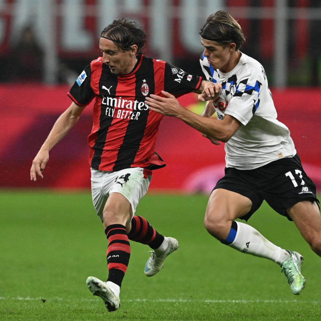 Luka Modrić i Charles De Ketelaere