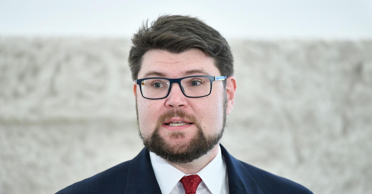 Prikupili 7124 potpisa za opoziv Peđe Grbina, sad najavljuju kaznenu prijavu zbog dodjele gradskog prostora Možemo!