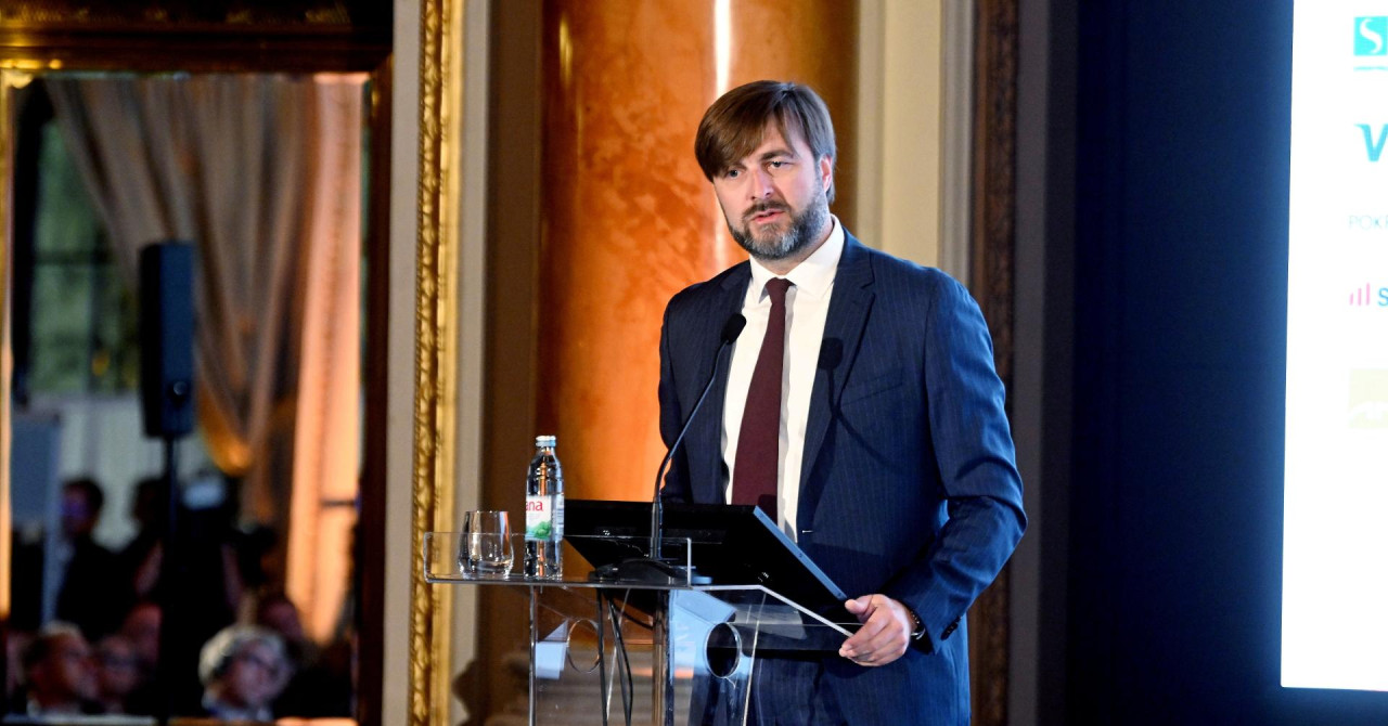 Šeks: Bulj je panj, Grmoja hulja i nitkov; upozorio na mogući sukob sa Srbijom
