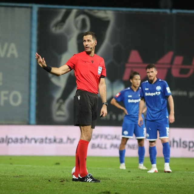 Nogometna utakmica 10. kola SuperSport HNL-a, NK Slaven Belupo - GNK Dinamo, Duje Strukan