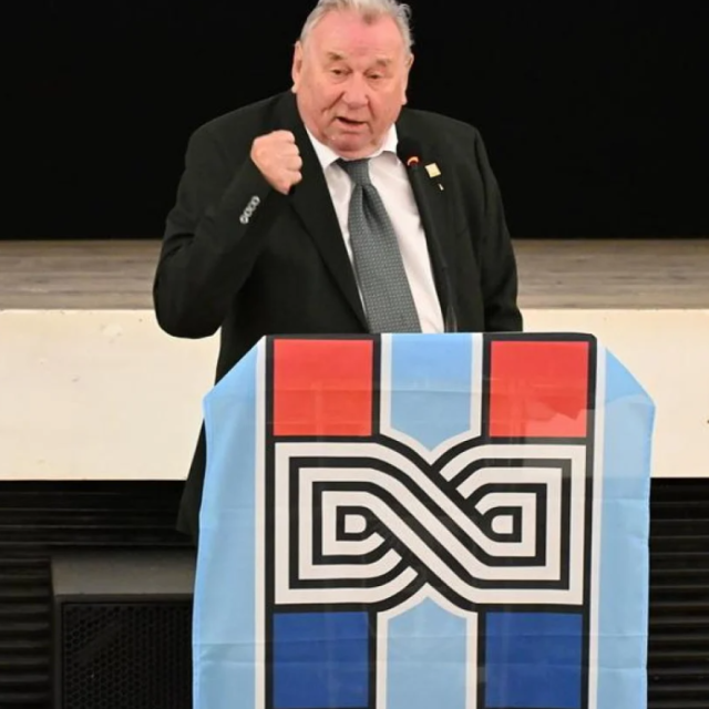 Vladimir Šeks