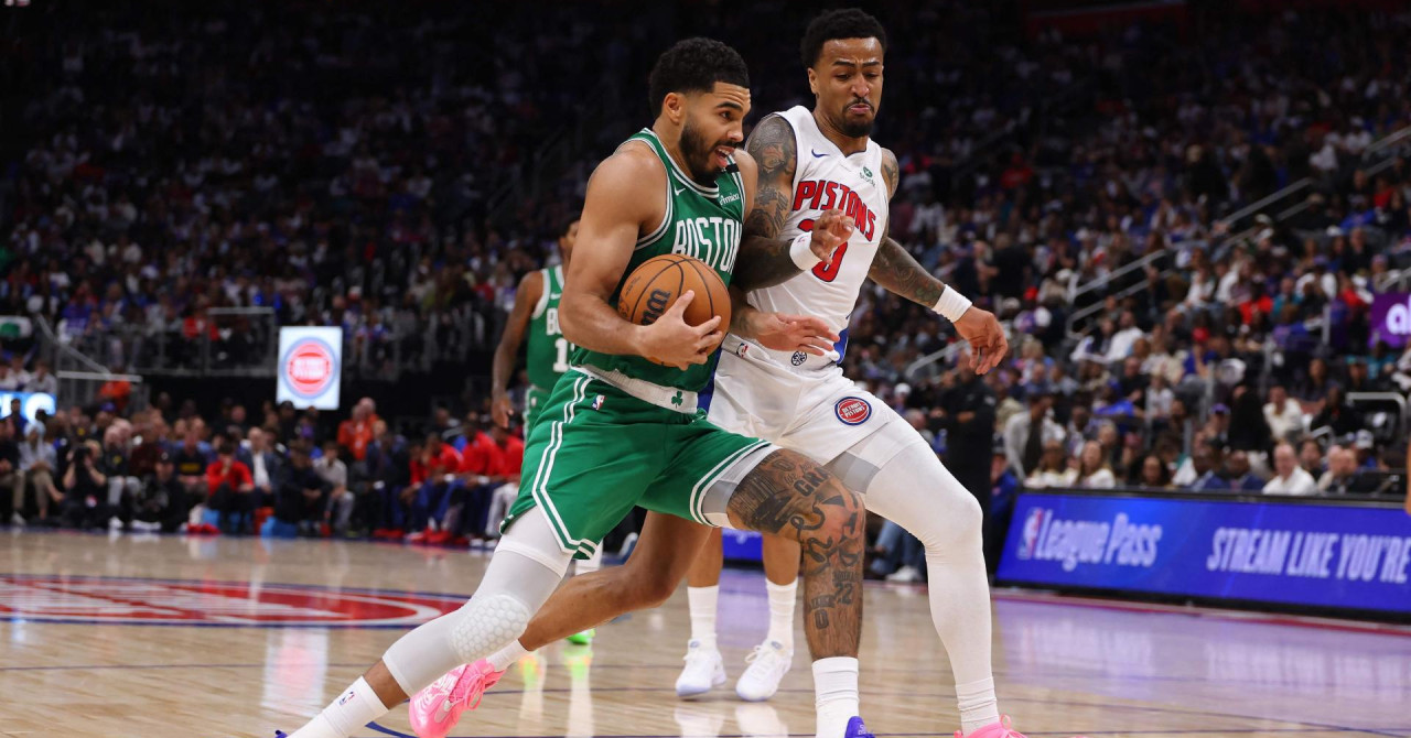 NBA sezona počela preokretima: Detroit srušio Boston, LeBron slavio u debiju