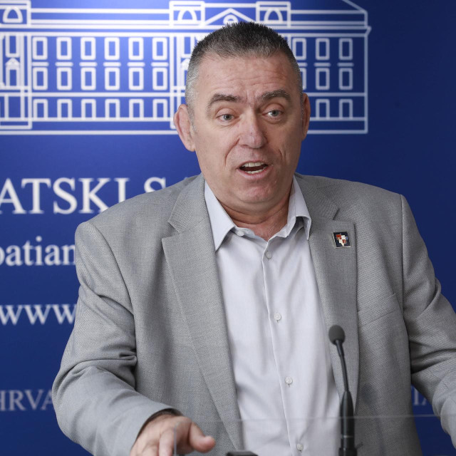 Stipo Mlinarić