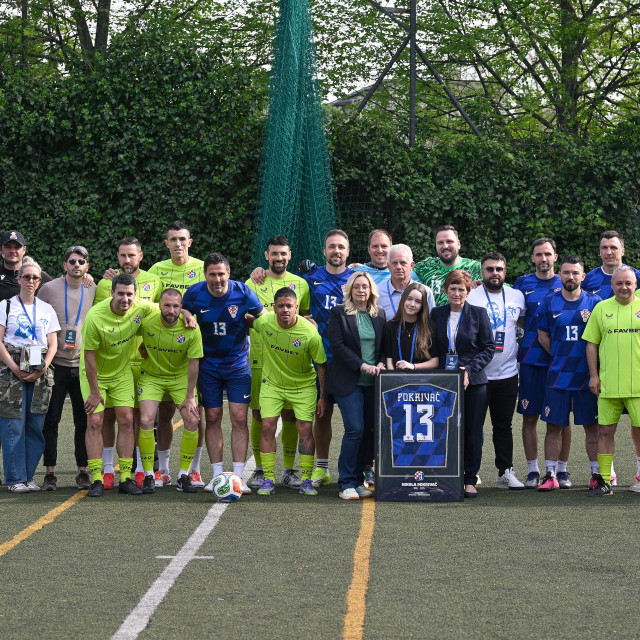 Revijalna nogometna utakmica legendi hrvatske nogometne reprezentacije i Dinama u okviru trodnevnog Memorijala Nikola Pokrivac, povodom godisnjice smrti hrvatskog nogometasa (travanj, 2026.)