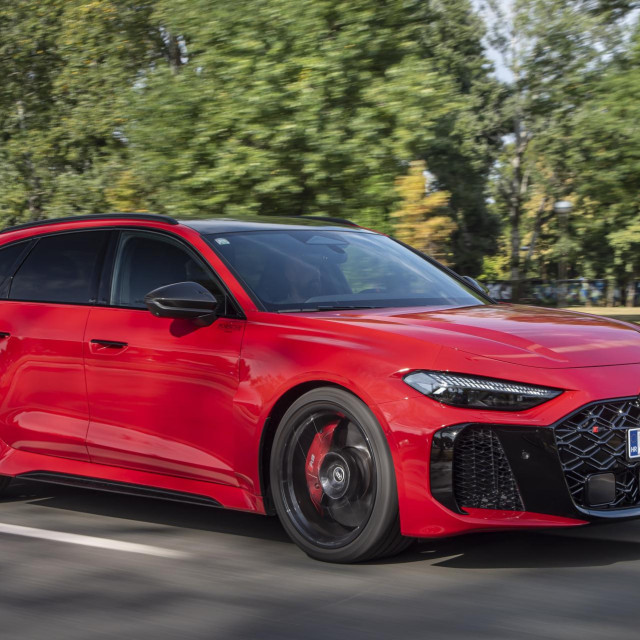 Audi RS 5 Avant