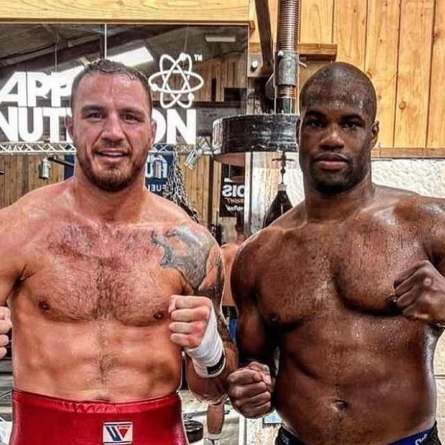 Agron Smakići i Daniel Dubois