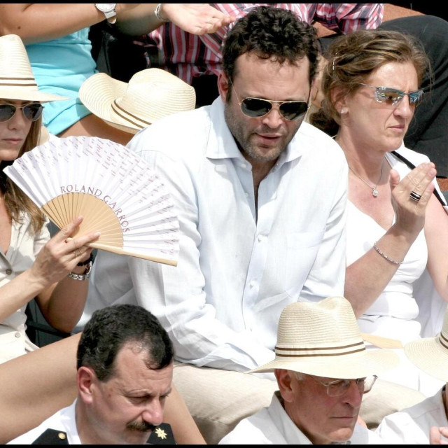 Vince Vaughn i Jennifer Aniston u Roland Garrosu