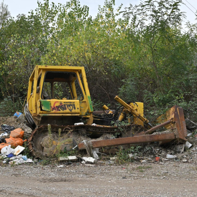 Količina i sastav odbačenog smeća u šumi u Ježdovcu.