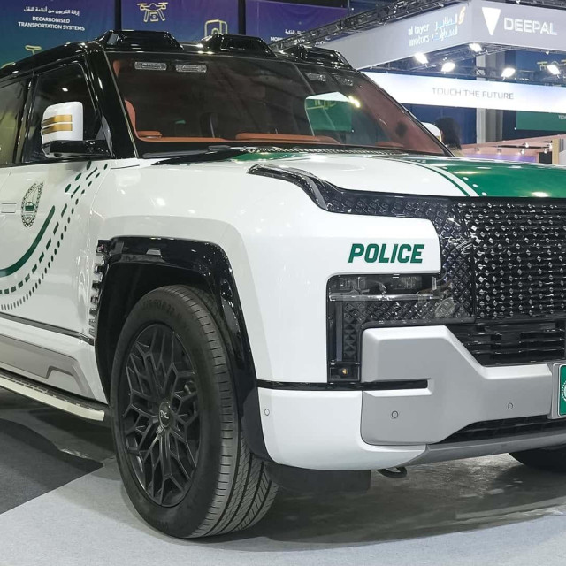 Yangwang U9 za policiju Dubaija