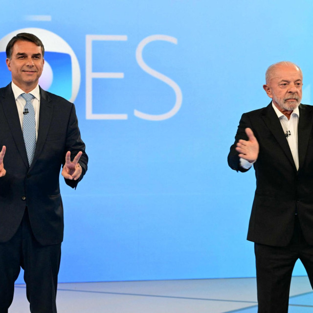  Flavio Bolsonaro i  Luiz Inacio Lula da Silva