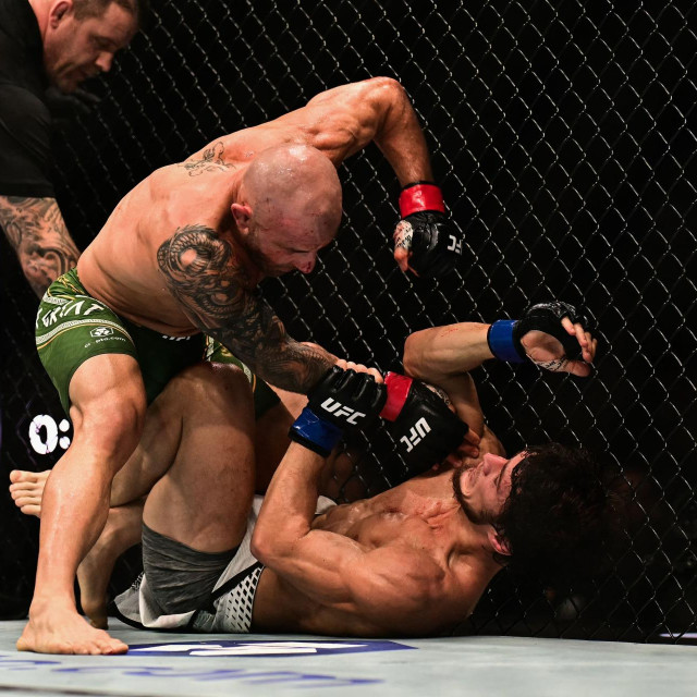 Alexander Volkanovski vs. Movsar Evloev | UFC 333