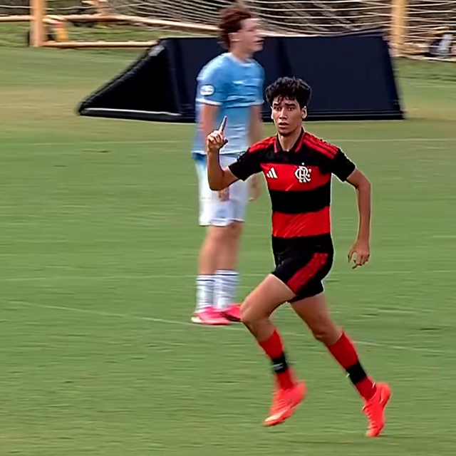 Matheus da Silva u proslavi pogotka protiv Cityja