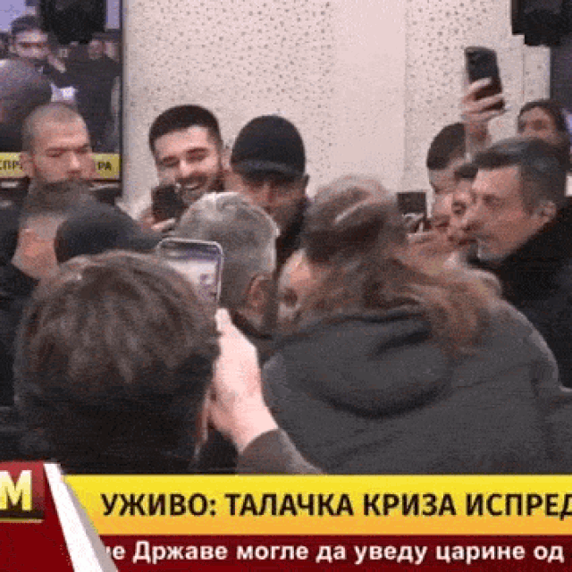 Upad bijesnih građana u redakciju Informera usred programa uživo