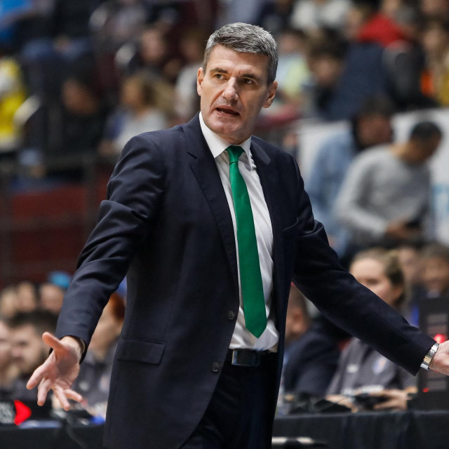 Velimir Perasović
