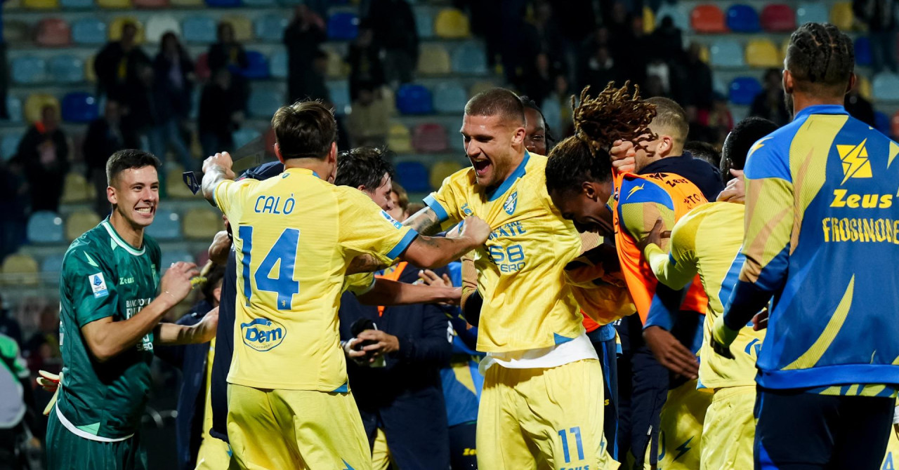 Italy: Frosinone secures dominant 5-1 home victory against Lecce