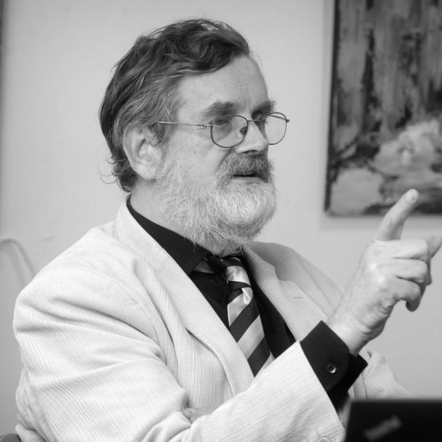 Josip Pečarić