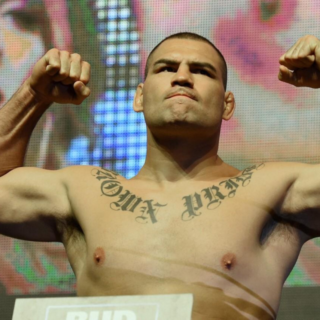 Cain Velasquez